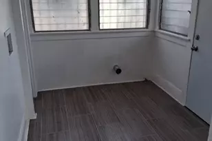1842 W 43rd Pl, Los Angeles, CA 90062 - Photo 19