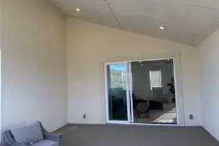 27148 Skyland, Valencia, CA 91381 - Photo 5