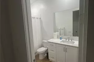 27148 Skyland, Valencia, CA 91381 - Photo 3