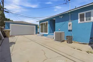 10517 Cimarron, Los Angeles, CA 90047 - Photo 19