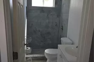 1902 W 65th, Los Angeles, CA 90047 - Photo 33