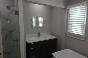 1902 W 65th, Los Angeles, CA 90047 - Photo 21