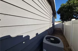 19009 S Laurel Park Road, Rancho Dominguez, CA 90220 - Photo 39