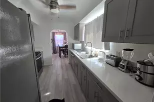 8905 Ruthelen, Los Angeles, CA 90047 - Photo 15