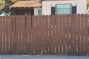 800 W 99th St St, Los Angeles, CA 90044 - Photo 3