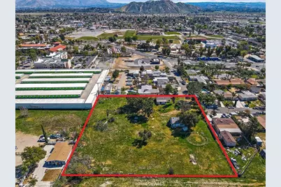 4077 Riverview Drive, Riverside, CA 92509 - Photo 11