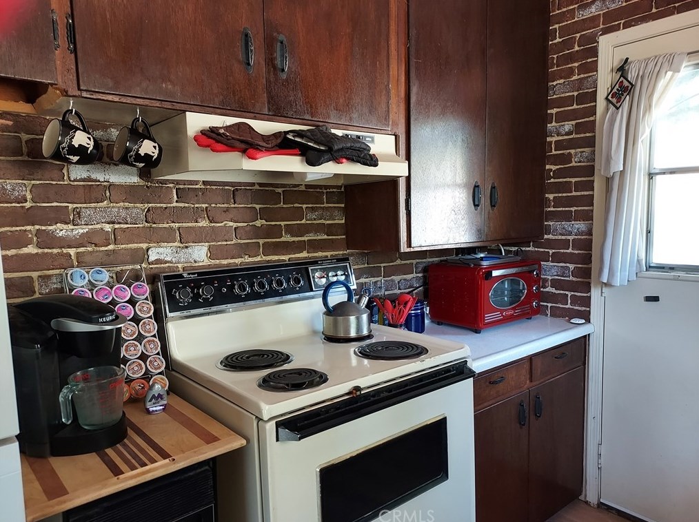 13833 Hazel Dr, Lytle Creek CA  92358 exterior