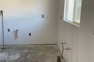 912 Ave B, Calimesa, CA 92320 - Photo 3