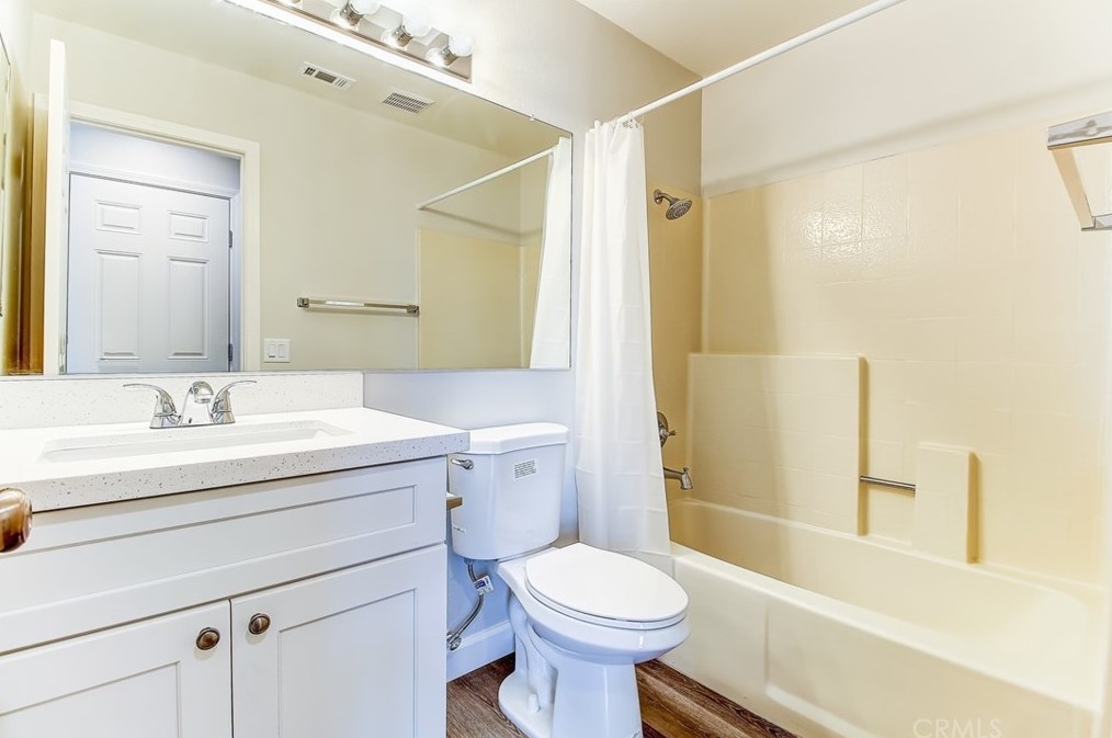 31075 Calle Aragon, Temecula CA  92592-5413 exterior
