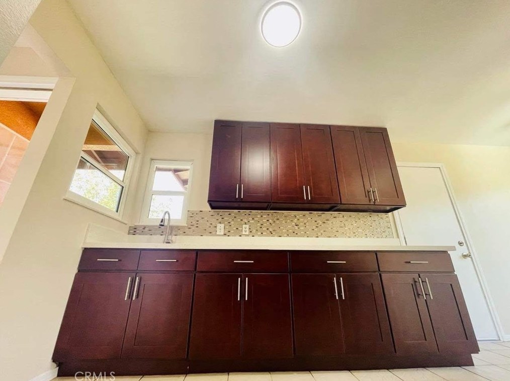 1528 Sunrise Rd, Barstow CA  92311-5557 exterior