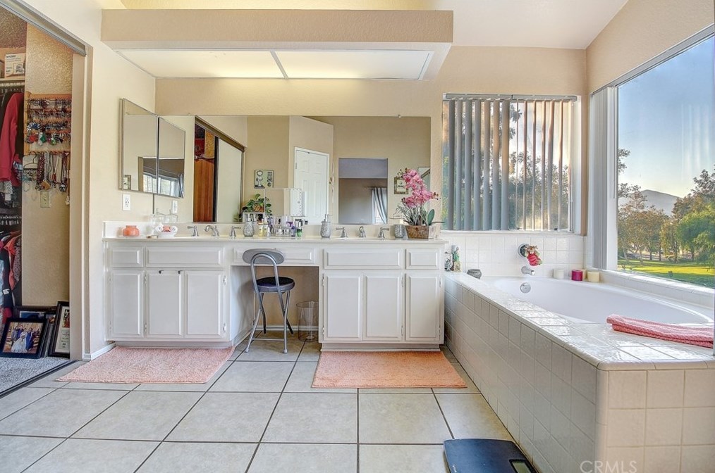 23902 Brittlebush Cir, Moreno Valley CA  92557-2932 exterior