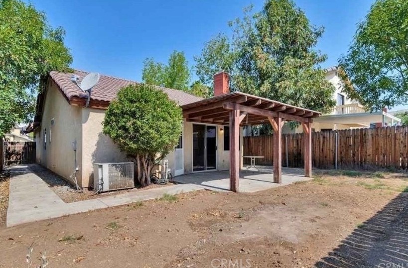 23710 Mark Twain, Moreno Valley CA  92557-4901 exterior