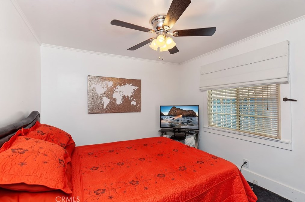 1237 62 St, Los Angeles CA  90001-1306 exterior