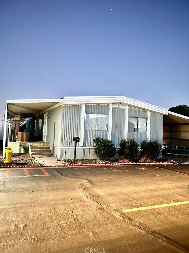 26871 Alessandro Blvd, Moreno Valley CA 92555-3900 exterior