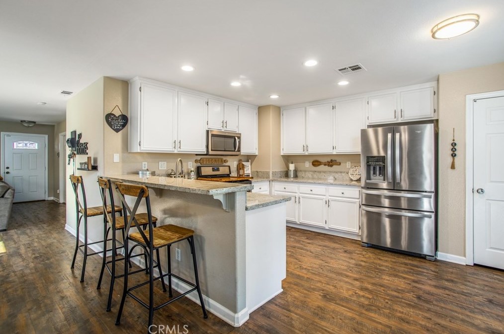 15612 Lariat Ln, Moreno Valley CA  92555-2950 exterior