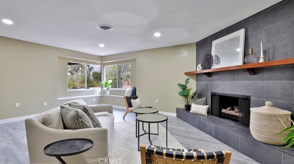 25021 Fran Lou Dr, Moreno Valley CA  92557-5202 exterior