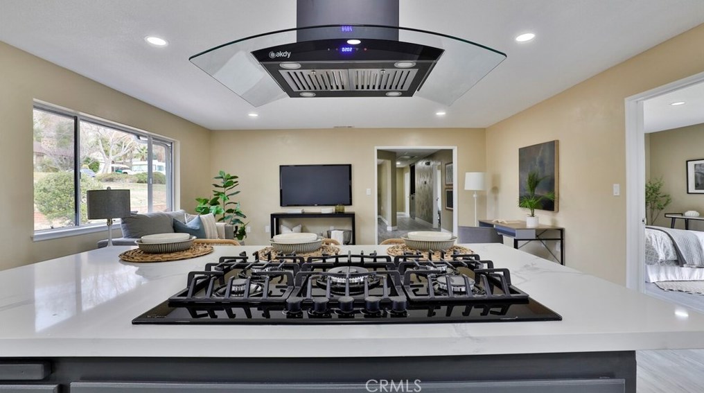 25021 Fran Lou Dr, Moreno Valley CA  92557-5202 exterior