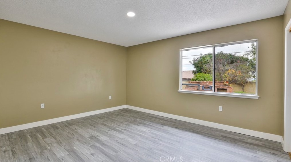 25021 Fran Lou Dr, Moreno Valley CA  92557-5202 exterior