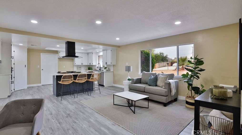 25021 Fran Lou Dr, Moreno Valley CA  92557-5202 exterior