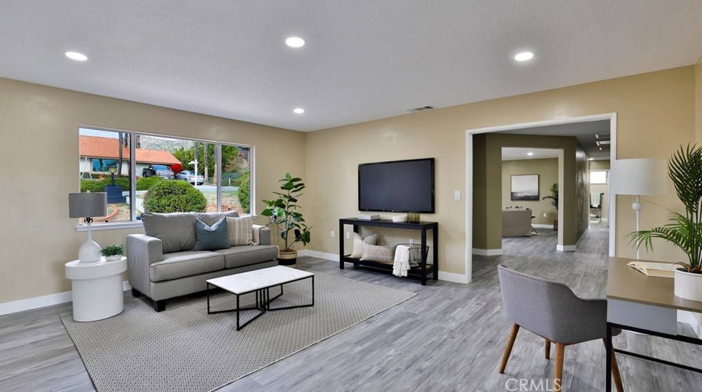 25021 Fran Lou Dr, Moreno Valley CA  92557-5202 exterior