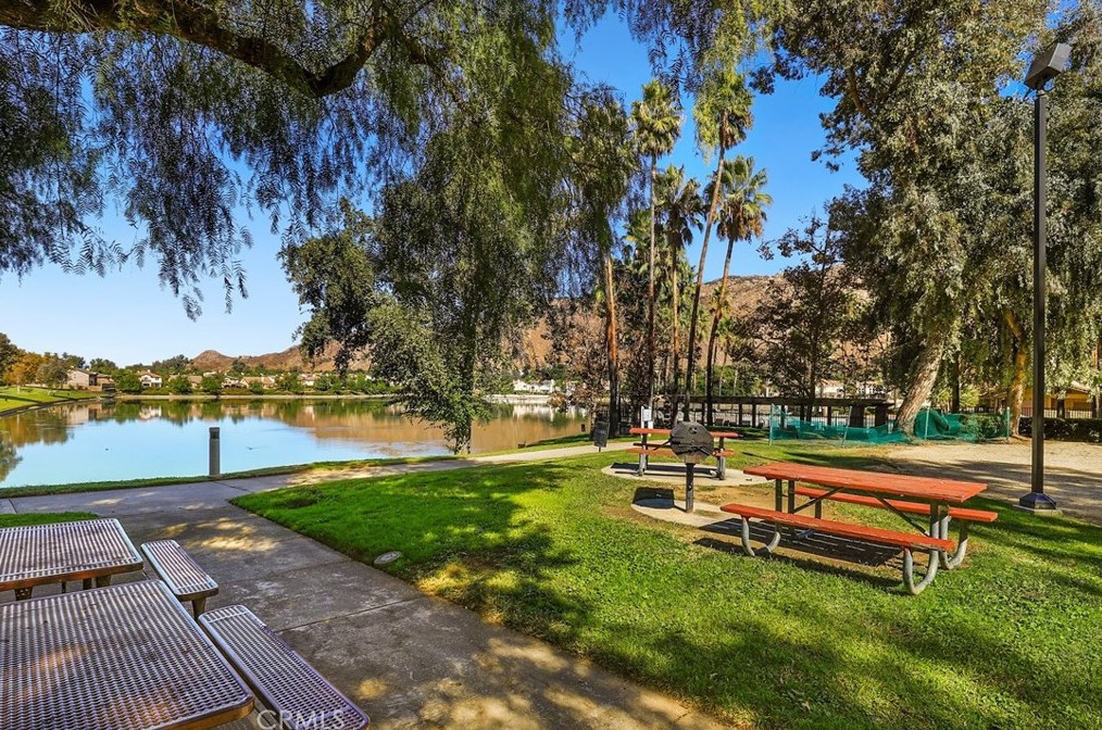 10970 Shady Glade Rd, Moreno Valley CA  92557-3910 exterior