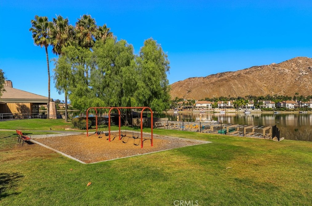 10970 Shady Glade Rd, Moreno Valley CA  92557-3910 exterior