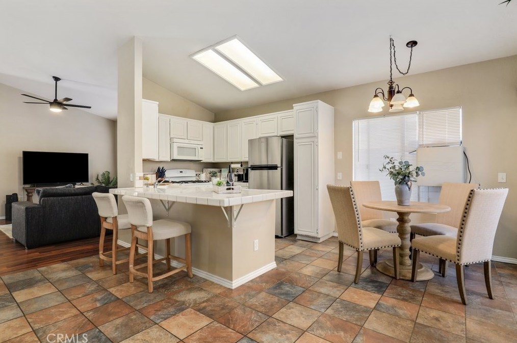 10970 Shady Glade Rd, Moreno Valley CA  92557-3910 exterior