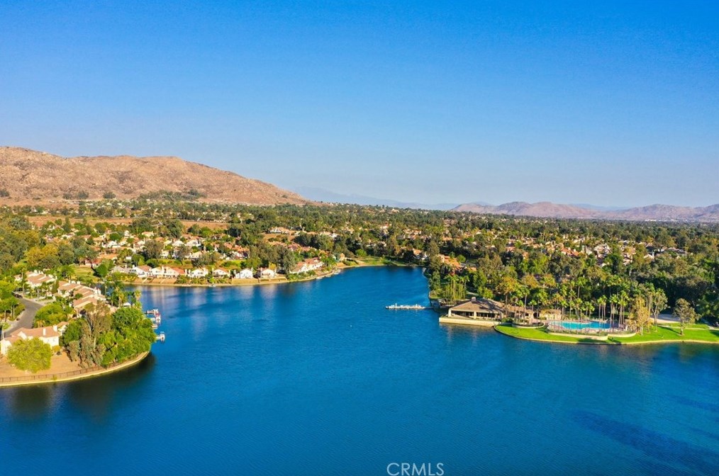 10970 Shady Glade Rd, Moreno Valley CA  92557-3910 exterior