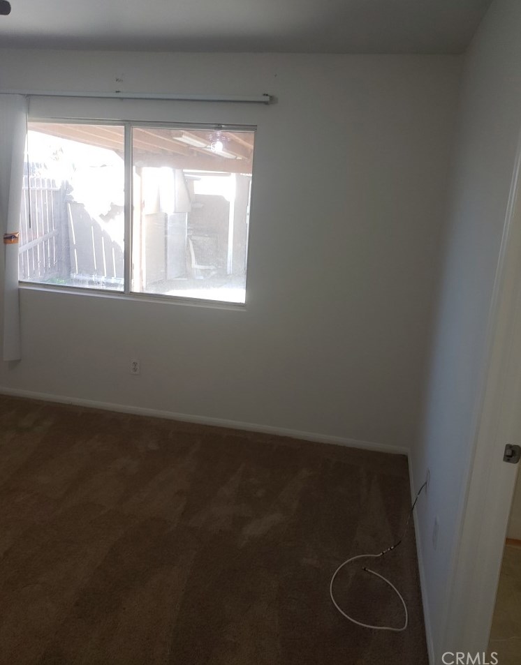 1276 Palisades St, Perris, CA 92570