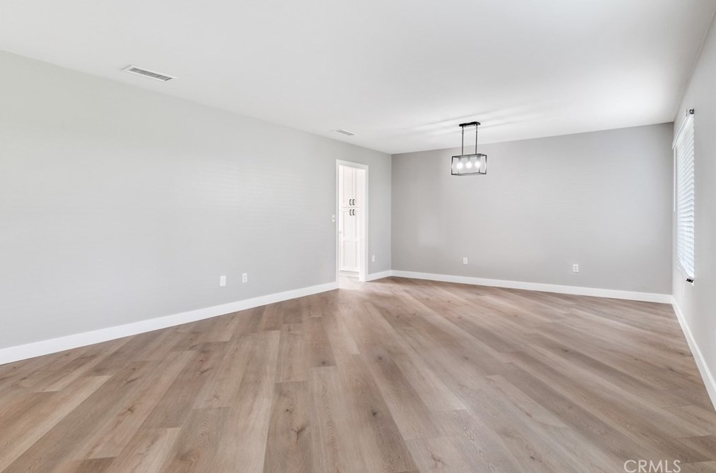 25031 Fran Lou Dr, Moreno Valley CA  92557-5202 exterior