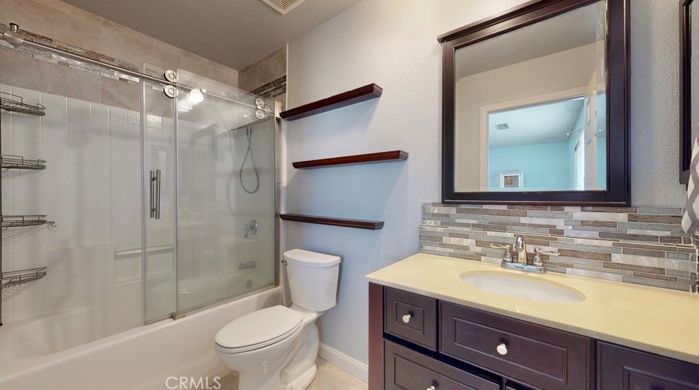 9294 Manteca Ave, Hesperia CA  92345-6461 exterior