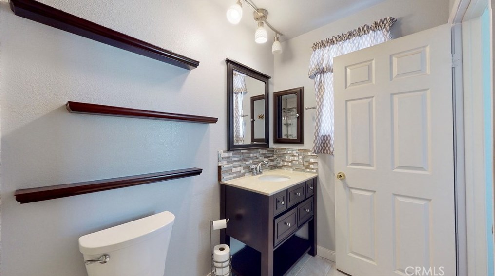 9294 Manteca Ave, Hesperia CA  92345-6461 exterior