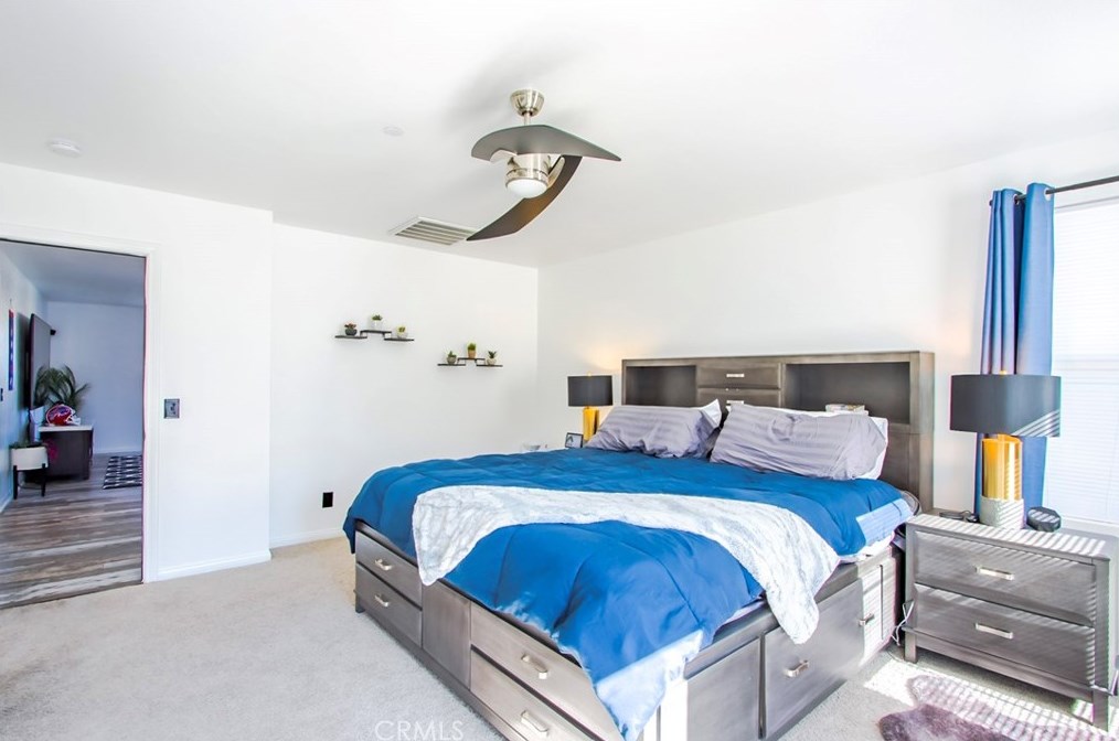 2514 Mulberry Ln, Palmdale CA  93551-6137 exterior