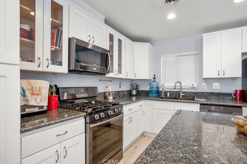 393 10th St, Blythe CA  92225-1832 exterior