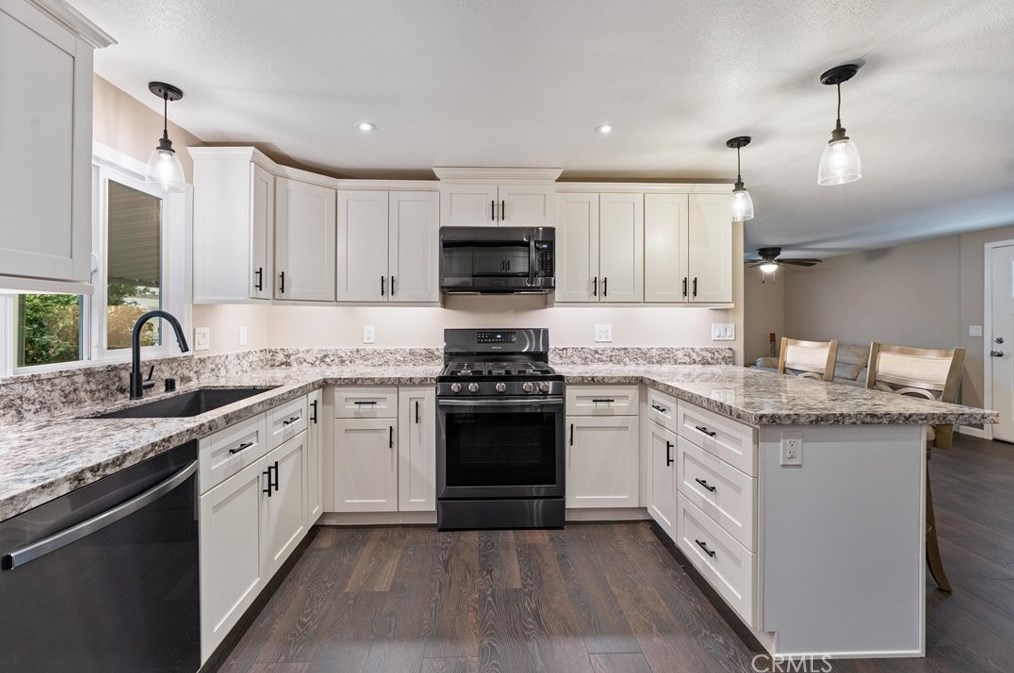 14827 Brentstone St, Moreno Valley CA  92553-3905 exterior