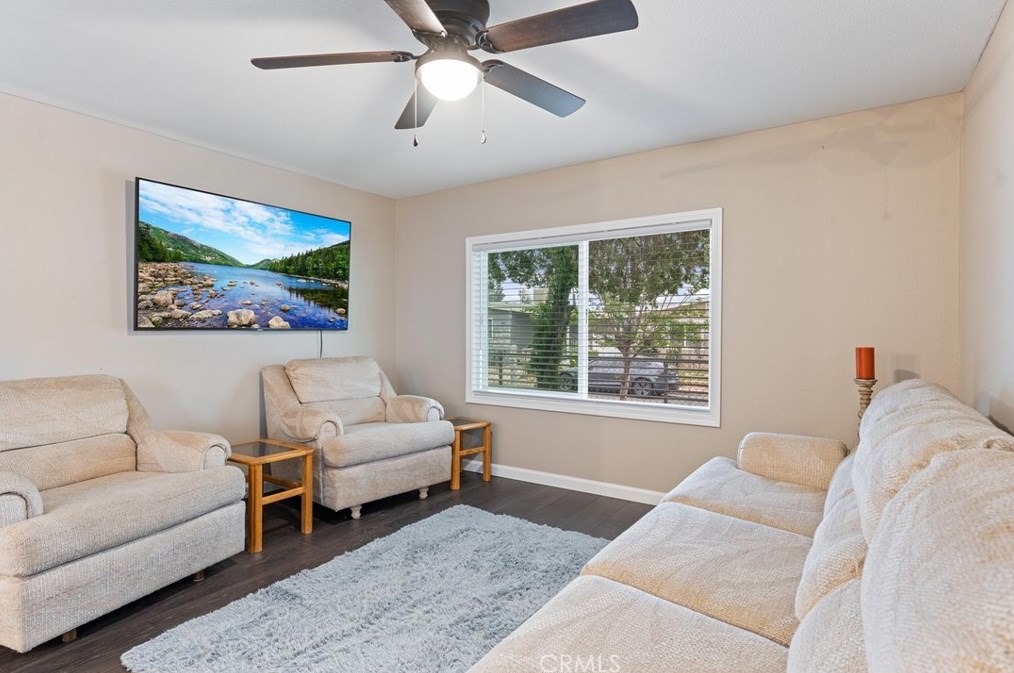 14827 Brentstone St, Moreno Valley CA  92553-3905 exterior