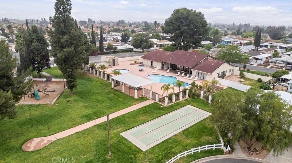 14827 Brentstone St, Moreno Valley CA  92553-3905 exterior