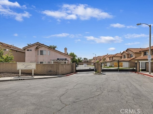 1801 Carolann St, Pomona CA  91766-5576 exterior