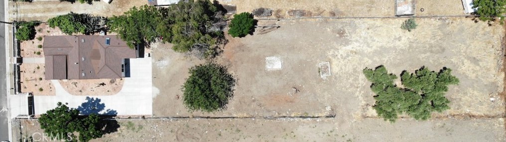 1521 Nicolet St, Banning CA  92220-5772 exterior