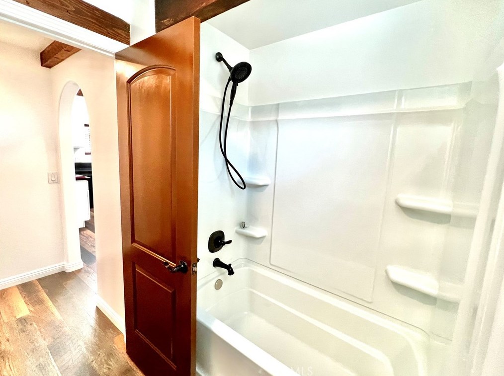 1521 Nicolet St, Banning CA  92220-5772 exterior