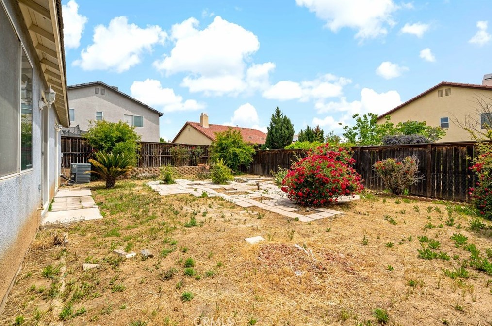 15334 Via Rio, Moreno Valley CA  92555-4104 exterior