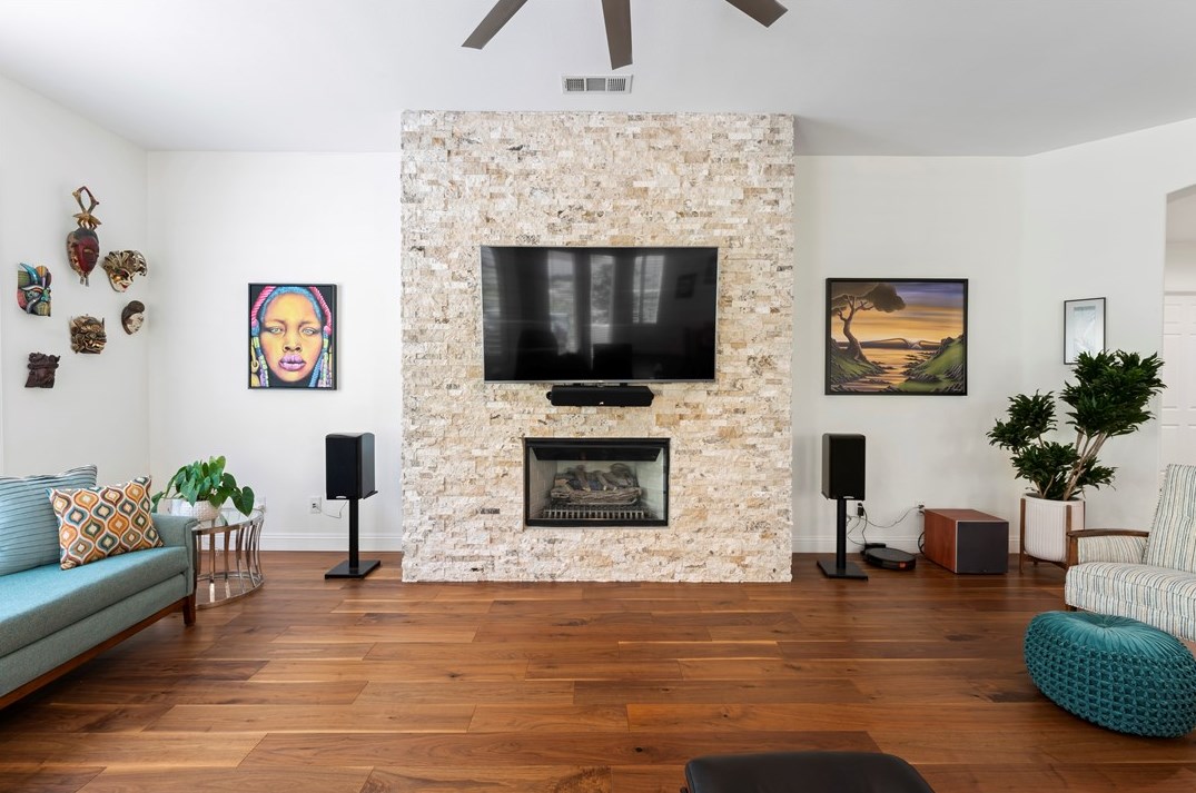 5499 Breckenridge Ave, Banning CA  92220-7157 exterior