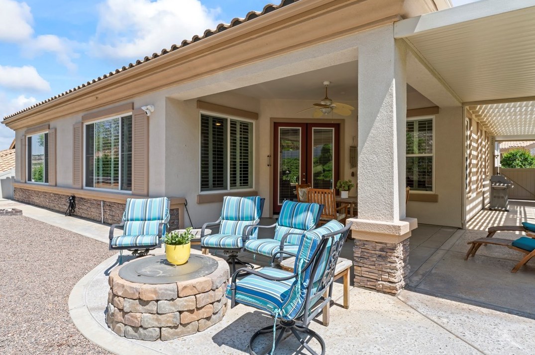5499 Breckenridge Ave, Banning CA  92220-7157 exterior