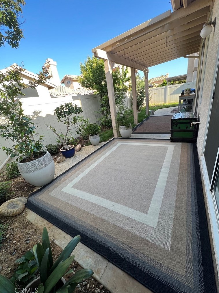 1290 Green Island St, Banning CA  92220-5495 exterior