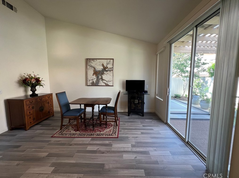 1290 Green Island St, Banning CA  92220-5495 exterior