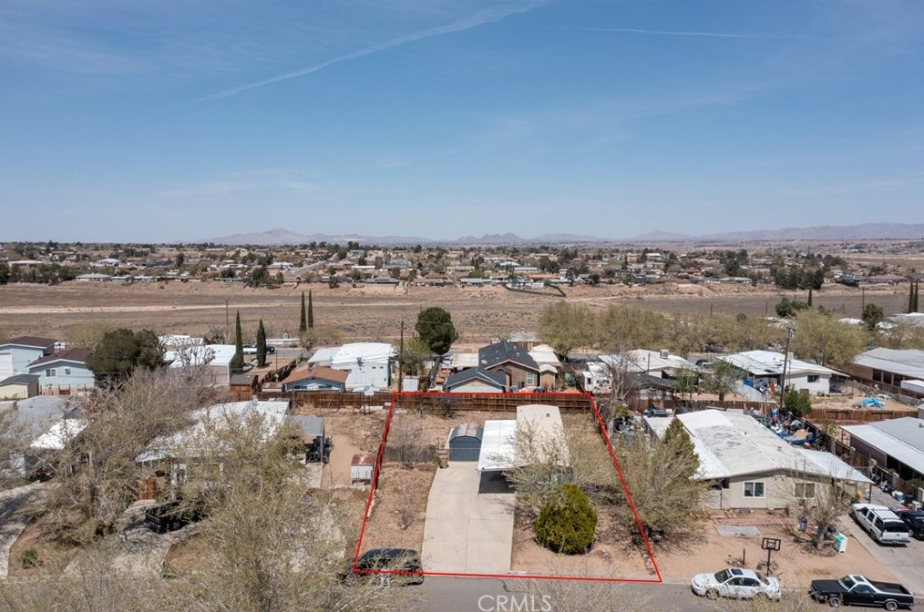 19010 Hinton St, Hesperia CA  92345-6742 exterior