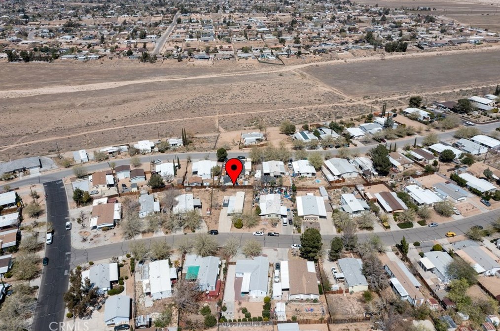 19010 Hinton St, Hesperia CA  92345-6742 exterior