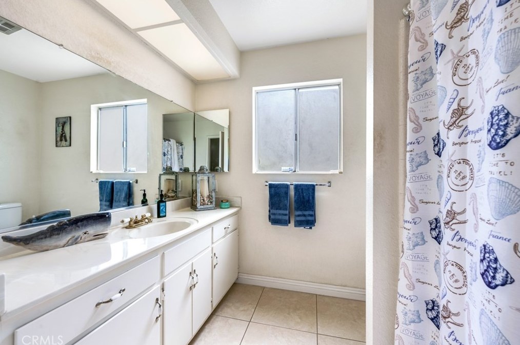 26203 Kalmia Ave, Moreno Valley CA 92557-5757 exterior