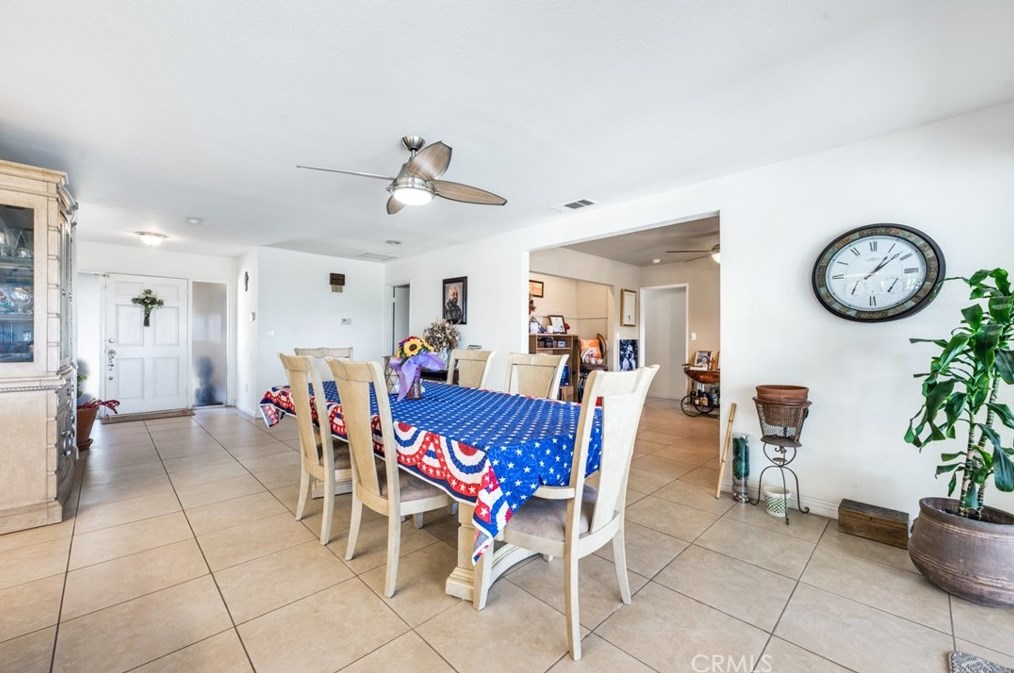 26203 Kalmia Ave, Moreno Valley CA 92557-5757 exterior