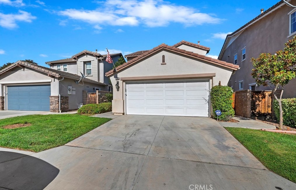 35762 Gatineau St, Murrieta CA  92563-2498 exterior